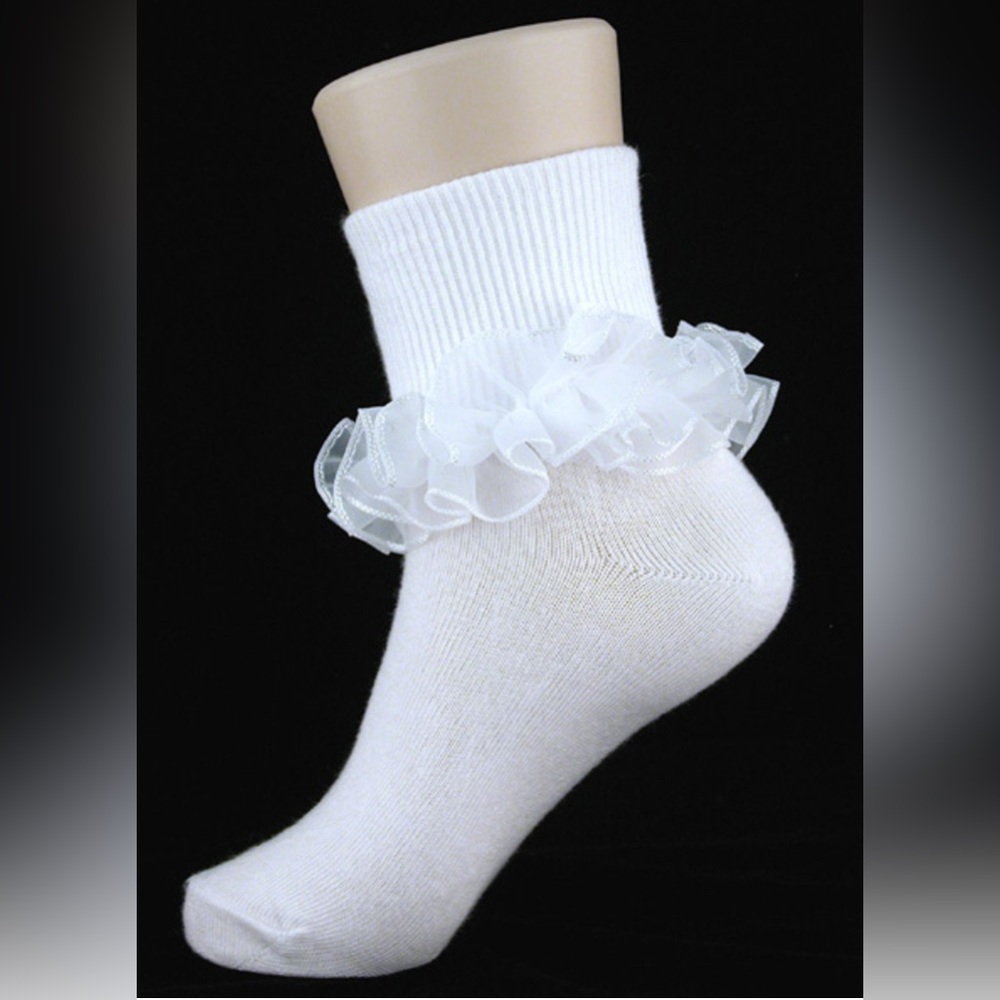 3 pair Girls Beautiful White Ruffled Socks